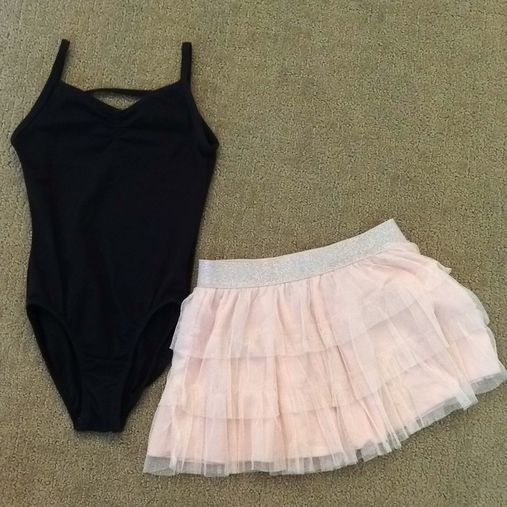 Freestyle Danskin Black leotard and Skirt Outfit